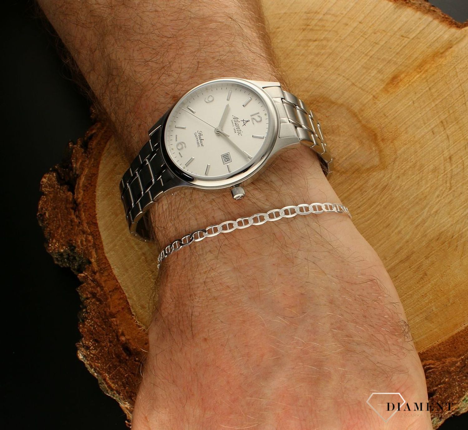 Bransoleta srebrna 925 gucci 3,5 mm DIA-BRA-3821-80-925 3,5mm. Bransoletka wykonana jest z najwyższej próby srebra 925 o splocie gucci. Bransoletka srebrna o wadze 3,00 gram, długości 21 cm oraz szerokości 3,5 mm.  (3).jpg